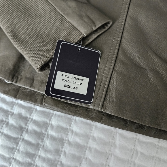 Genuine Leather Jacket Green Gray - Picture 6 of 17